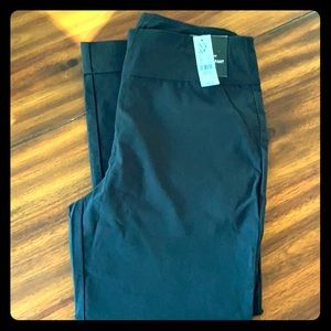 NWT - NY&C Crop Pants - Black